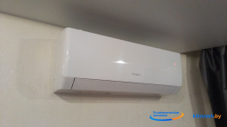 Кондиционер Gree Pular Inverter R32 GWH12AGBXB-K6DNA4C глянцевая панель до 35 м² с Wi-Fi